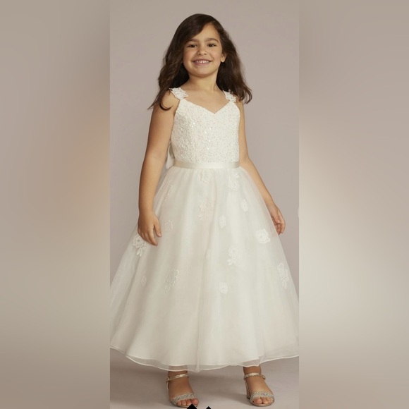 David's Bridal Other - Girls White Floral Lace Tulle Dress